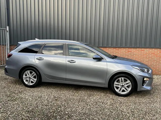 Kia Ceed Sportswagon 1.0 T-GDi DynamicLine 2020 Benzine 4