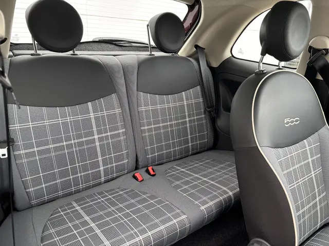 Fiat 500 0.9 TwinAir Turbo Lounge 2016 Benzine 27