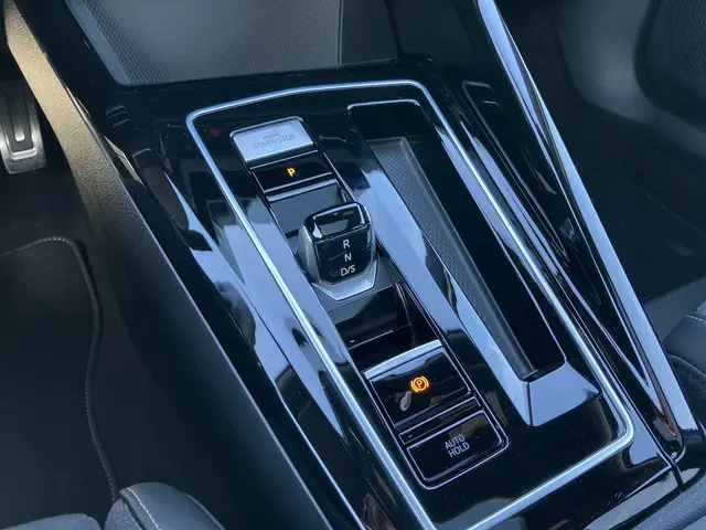 Volkswagen Golf 1.5eTSI/150PK Style DSG 2025 Benzine 16