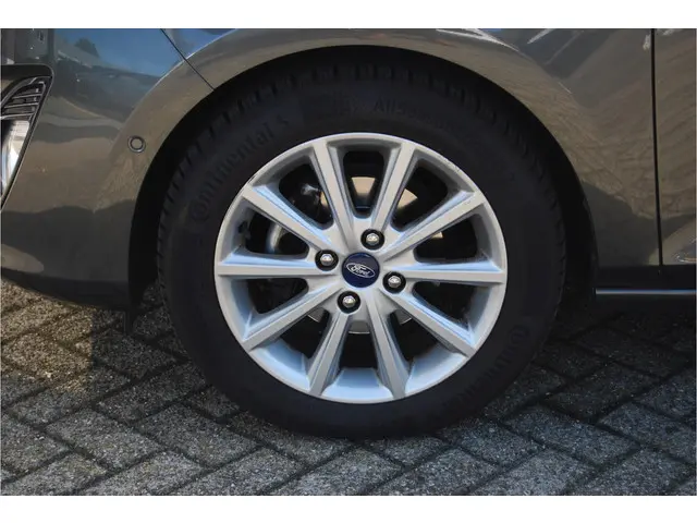 Ford Fiesta 1.0 EcoBoost Titanium 100PK 5DR 2019 Benzine 8