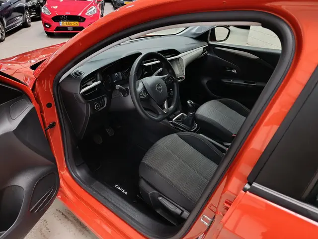 Opel Corsa 1.2 Edition 2020 Benzine 3