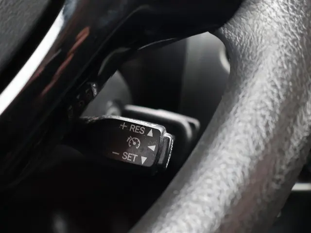 Citroën C1 1.0 e-VTi FEEL ORIG. NL + L.M. VELGEN 2015 Benzine 7