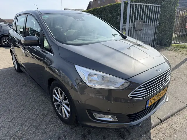 Ford Grand C-Max 1.5 Titanium Automaat 2017 Benzine 3