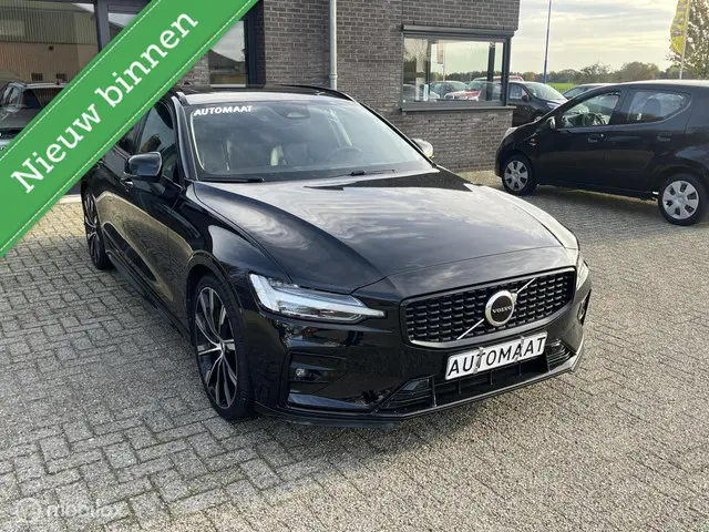 Volvo V60 2.0 B4 Ultimate Dark | 1e eigenaar 2022 Benzine 7