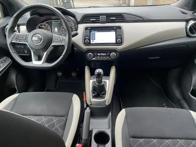 Nissan Micra 0.9 IG-T N-Connecta 2018 Benzine 14