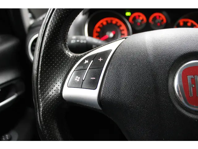 Fiat Punto Evo 0.9 TwinAir Sport 2013 Benzine 11