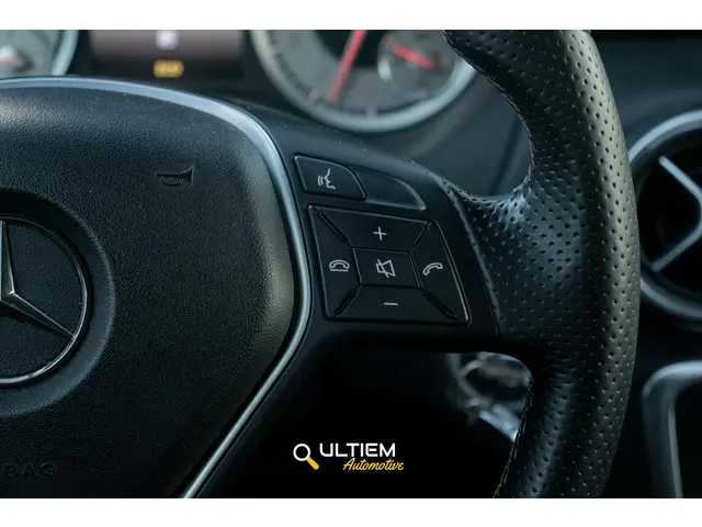 Mercedes-Benz A-Klasse 200 Ambition 2013 Benzine 16