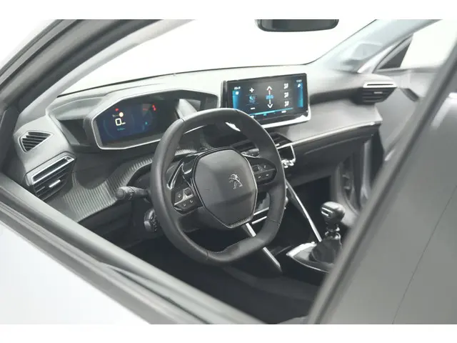 Peugeot 208 2