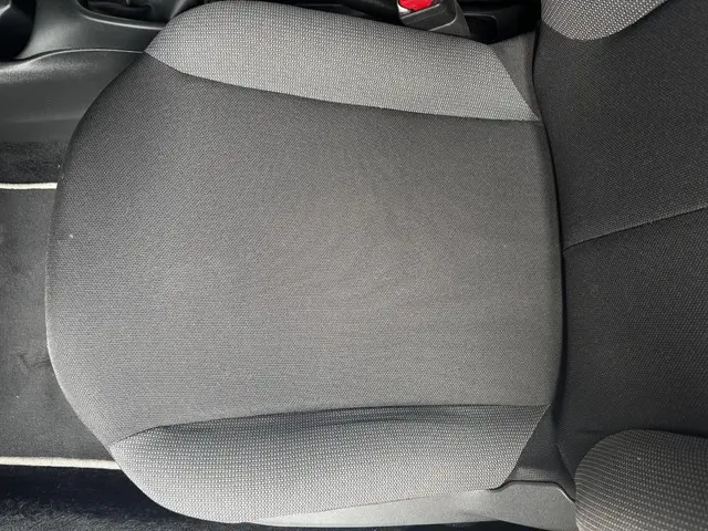 Toyota Aygo 1.0 VVT-i x-now 5-Drs 2017 Benzine 14