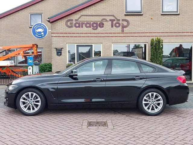BMW 4 Serie Gran Coupé 418i Executive 2019 Benzine 9