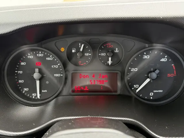 Iveco Daily 35S14 2.3 2019 Diesel 23