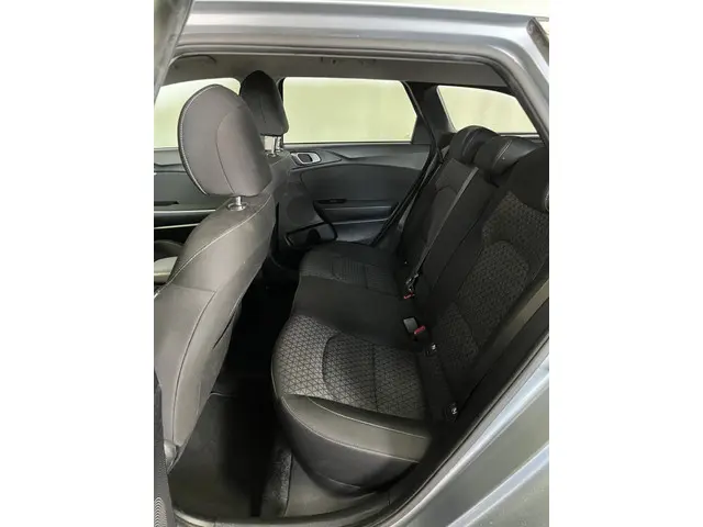 Kia Ceed Sportswagon 1.5 T-GDi DynamicLine 2021 Benzine 6