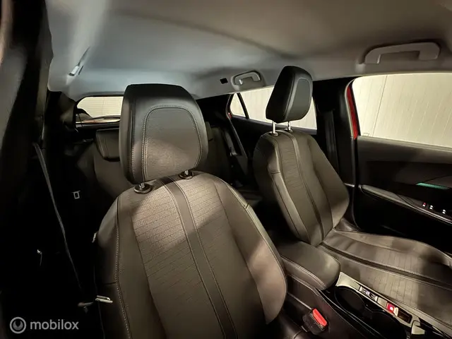 Peugeot e-2008 EV Allure Pack 50 kWh 2021 Elektrisch 20