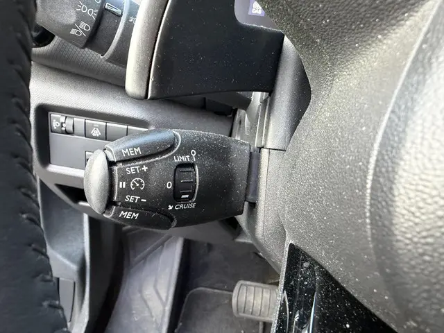 Citroën C5 Aircross 1.2 Turbo 130PK Feel 2022 Benzine 25