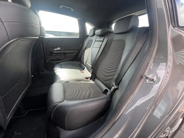 Mercedes-Benz B-Klasse 180 Advantage 2019 Benzine 19