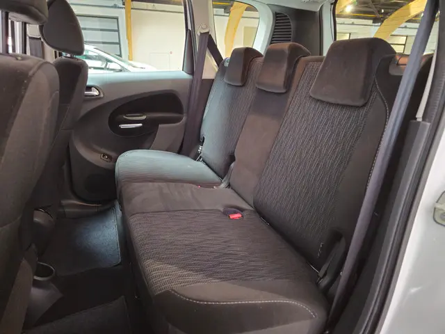 Citroën C3 Picasso 1.2 PureTech Exclusive 2015 Benzine 17