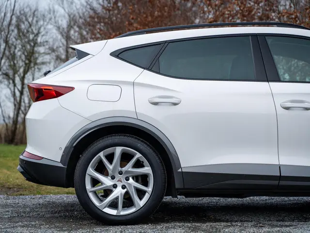 CUPRA Formentor 1.4 TSI e-Hybrid 2023 Hybride Benzine 17