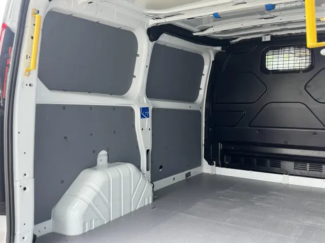Ford Transit Custom 300 2.0 TDCI L1H1 Trend 2019 Diesel 24