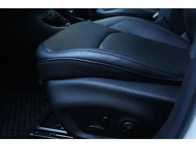 Jeep Compass 1.3T S 2021 Benzine 11