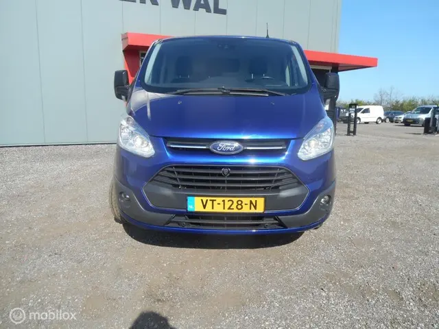 Ford Transit Custom 2
