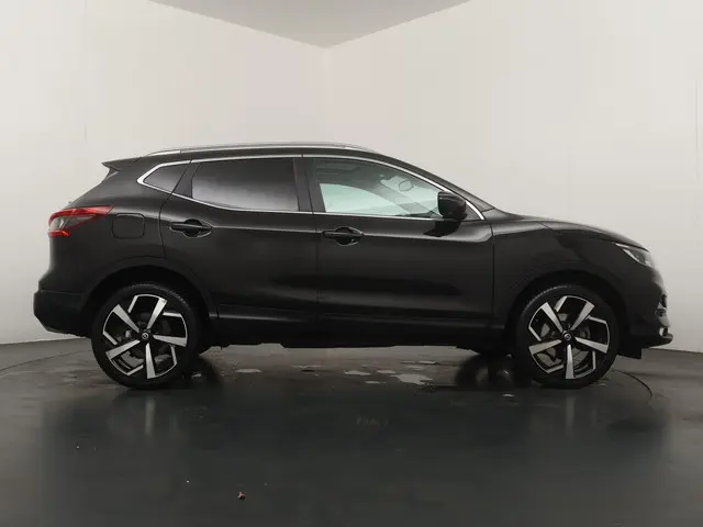 Nissan QASHQAI 1.2 Tekna + 2018 Benzine 6