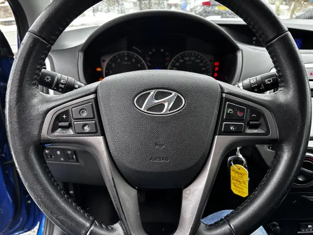 Hyundai i20 1.2i i-Deal 2014 Benzine 12