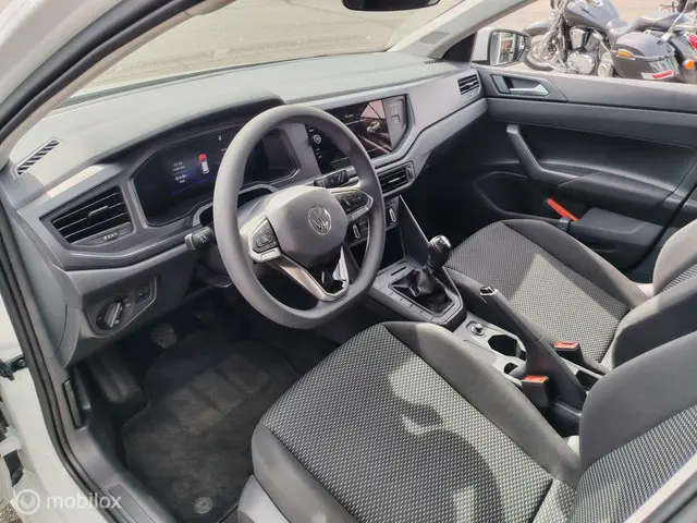 Volkswagen Polo 1.0 Polo 2024 1316km! 2024 Benzine 15
