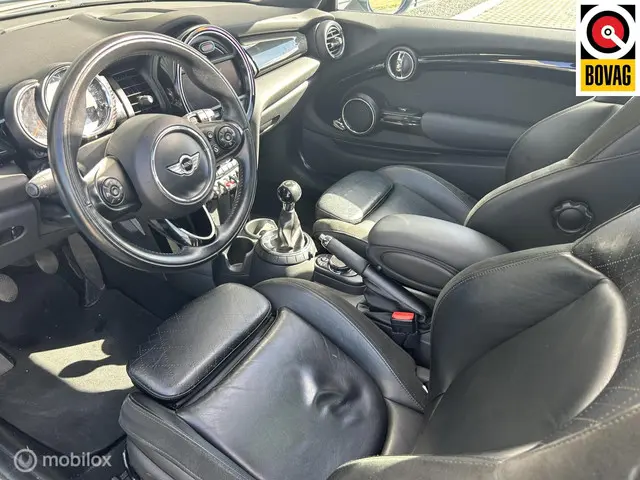 MINI Cooper Mini 1.5 Chili Business 2015 Benzine 19