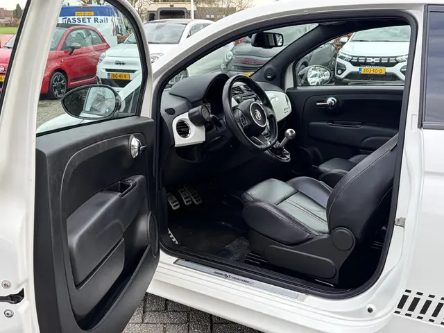 Fiat 500 1.4-16V Abarth 2013 Benzine 21