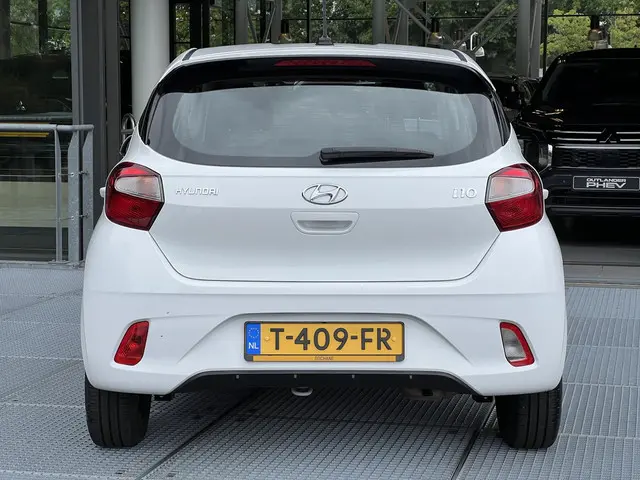 Hyundai i10 1.0 Comfort 2023 Benzine 17