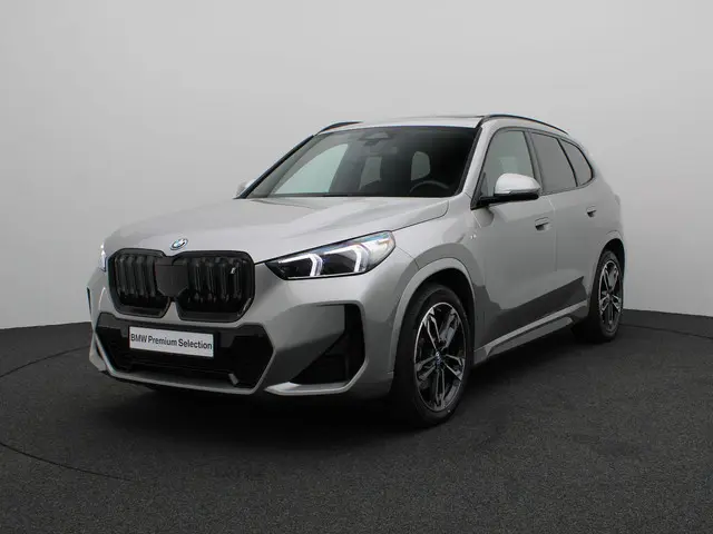 BMW iX1 xDrive30 2023 Elektrisch 29