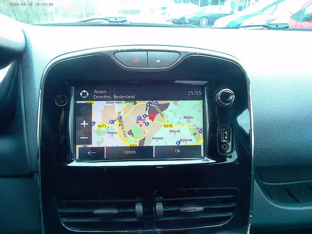 Renault Clio 0.9 TCe Expression (NAVI +Airco ) 2013 Benzine 5