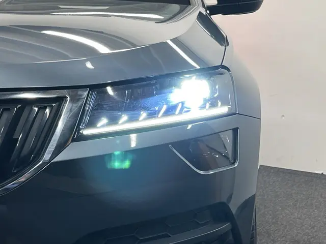 Škoda Karoq 1.5 TSI ACT Style Business 2018 Benzine 49
