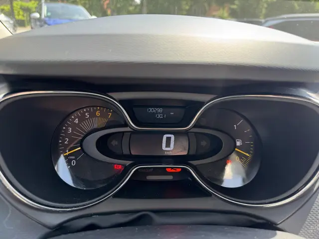 Renault Captur 0.9 TCe Dynamique+Trekhaak!! 2014 Benzine 16