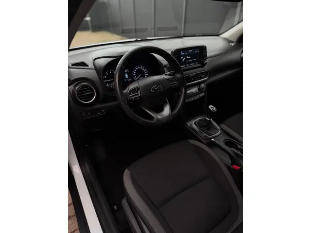 Hyundai Kona 1.0T Fashion CarPlay Camera 2018 Benzine 4