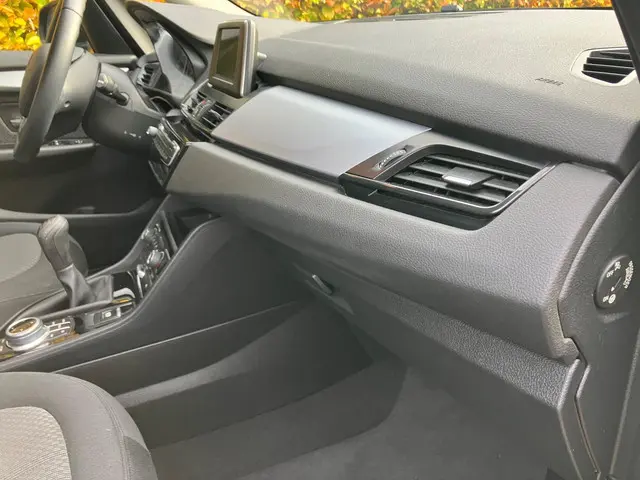 BMW 2 Serie Active Tourer 216i. VERKOCHT 2017 Benzine 10