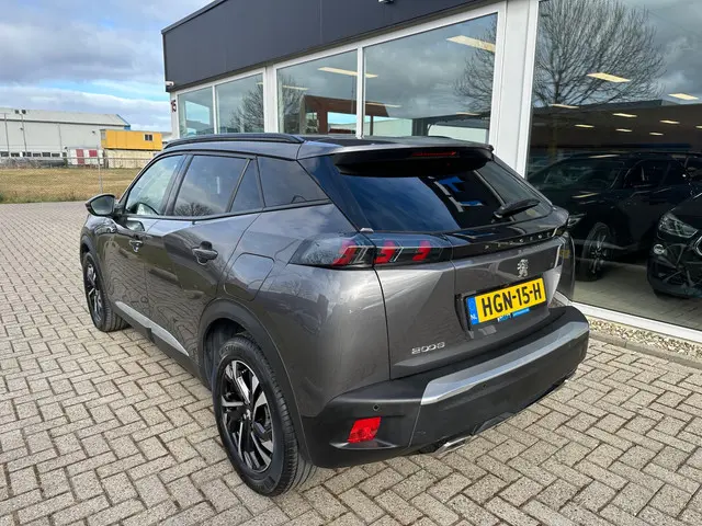 Peugeot 2008 3