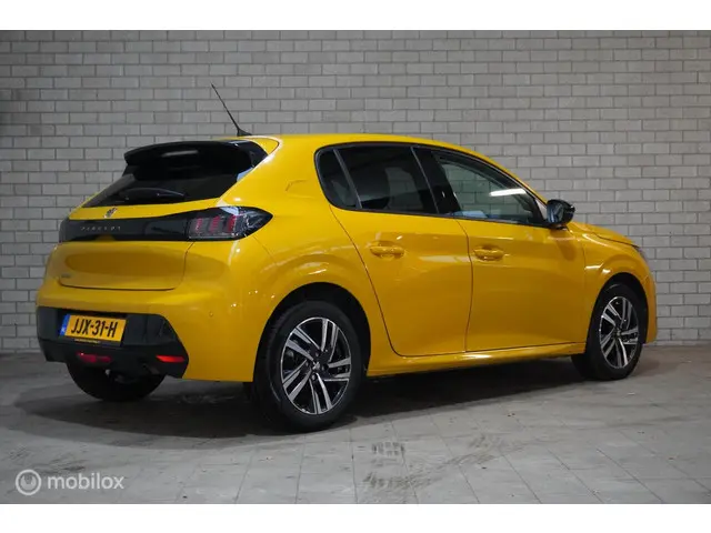 Peugeot 208 1.2 PureTech Allure Pack 2023 Benzine 4