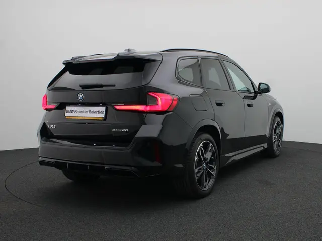 BMW iX1 eDrive20 2025 Elektrisch 2