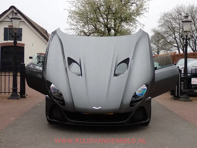 Aston Martin DBS 5.2 V12 Superleggera 2019 Benzine 44