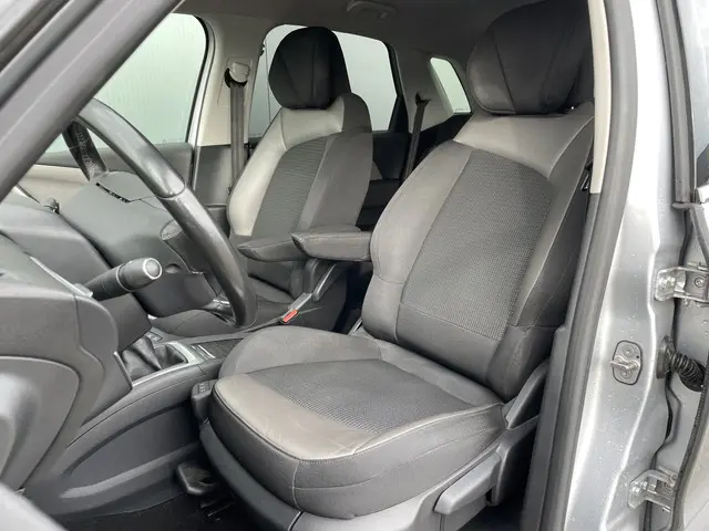 Citroën C4 Picasso 1.6 THP Exclusive 2013 Benzine 4