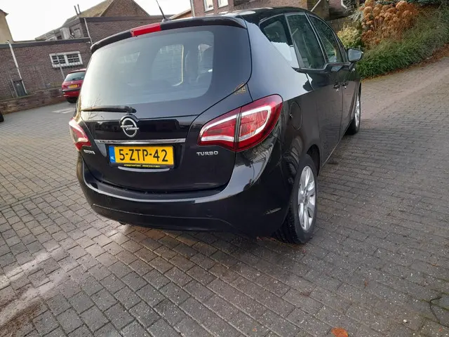 Opel Meriva 1.4 Turbo Design Edition 2015 Benzine 11