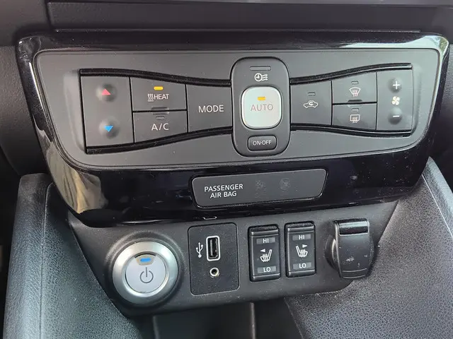 Nissan Leaf 40 kWh N-Connecta 2020 Elektrisch 9