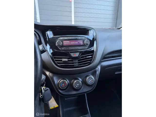 Opel KARL 1.0 ecoFLEX Edition 2015 Benzine 11