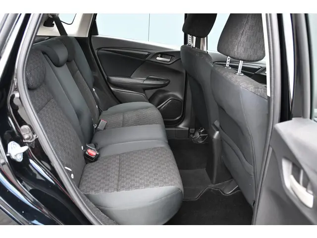 Honda Jazz 1.3 i-VTEC Trend 2017 Benzine 34