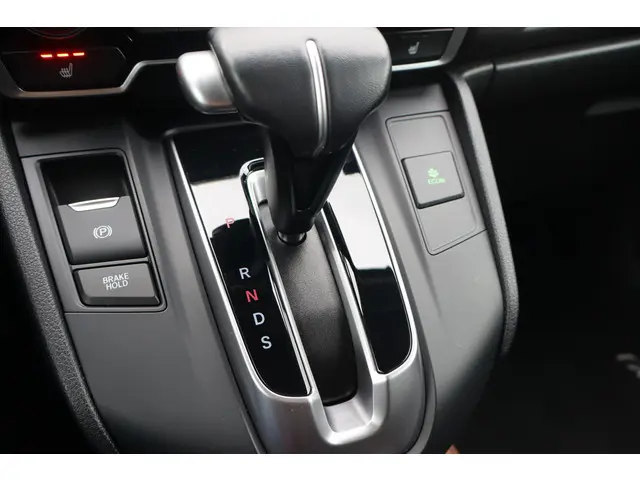 Honda CR-V 1.5 AWD Executive 2018 Benzine 36