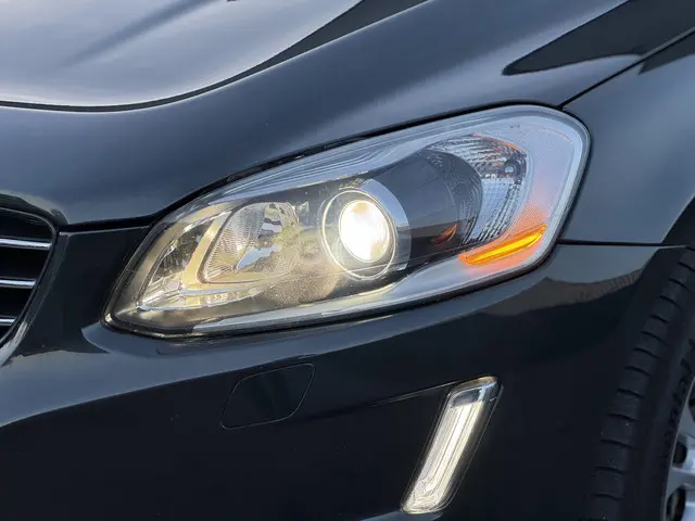 Volvo XC60 D3 Geartronic FWD Momentum 2014 Diesel 13