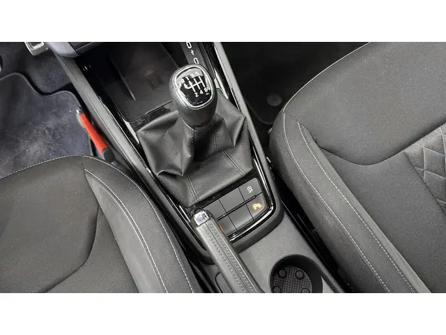 Škoda Scala 1.0 TSI Sport Business 2023 Benzine 17