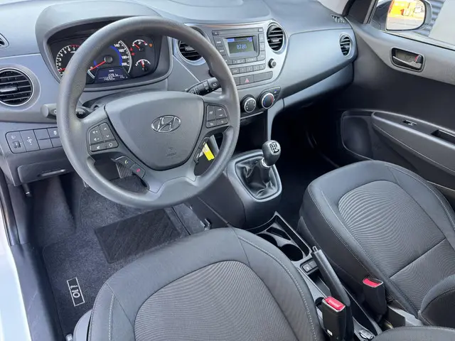 Hyundai i10 1.0i Comfort 2019 Benzine 10