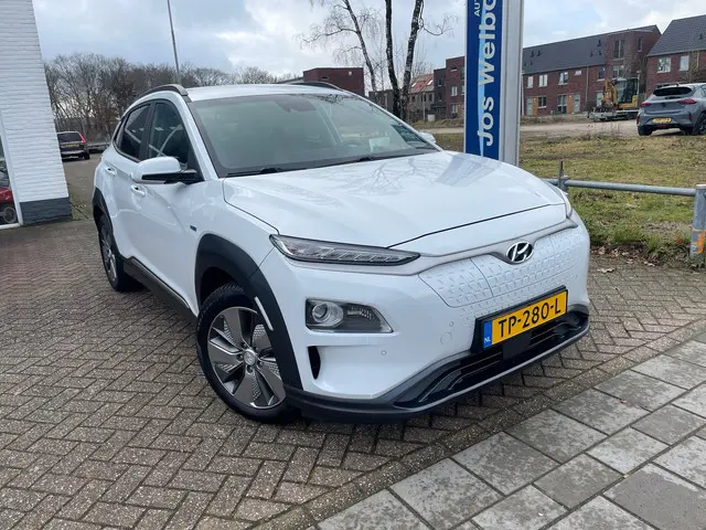 Hyundai Kona EV Premium 64 kWh 2018 Elektrisch 2
